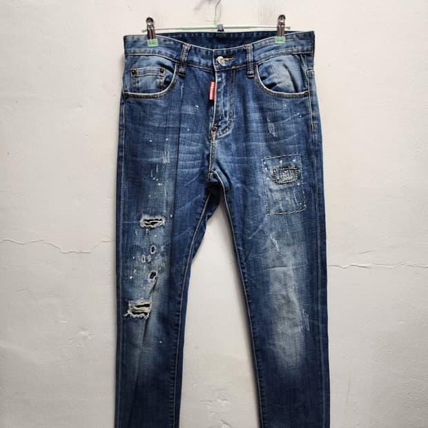 디스퀘어드2 전면부 포켓디테일 청바지