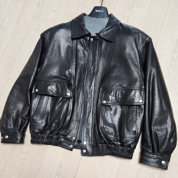 (XL) 던스트 오버사이즈드 빈티지 레더 블루종