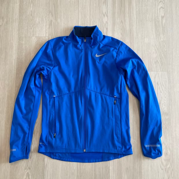 나이키 쉴드 러닝 집업 S