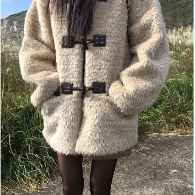 위아 weare 슈페너 무스탕 베이지