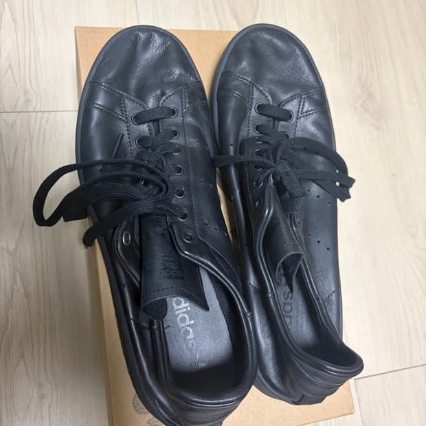 아디다스 스탠스미스 데콘 270