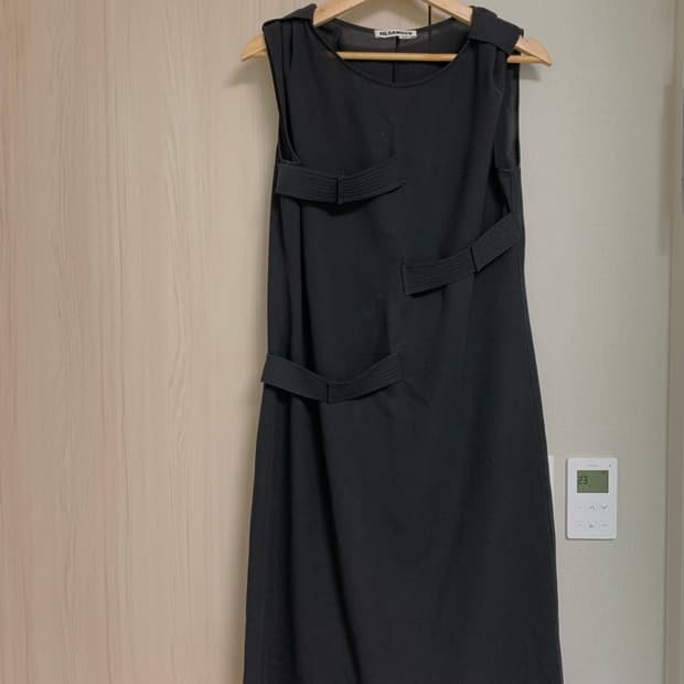Jil Sander 질샌더 슬리브리스 원피스