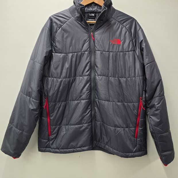 노스페이스 남성 경량패딩. 
싸이즈 105