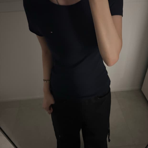 딱붙핏) 타미 네이비 반팔티