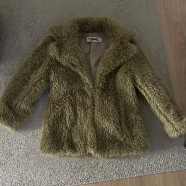 세릭 퍼자켓 CERRIC BIG COLLAR FUR JACKET