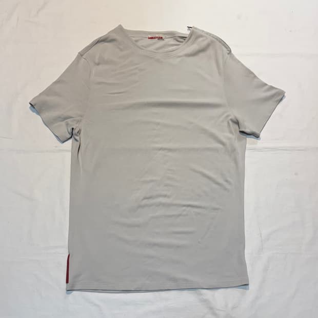 90s 프라다 스포츠 아카이브 어깨 지퍼 테크니컬 티셔츠