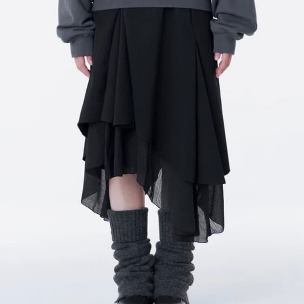 Unbalanced layered skirt BLACK 1사이즈