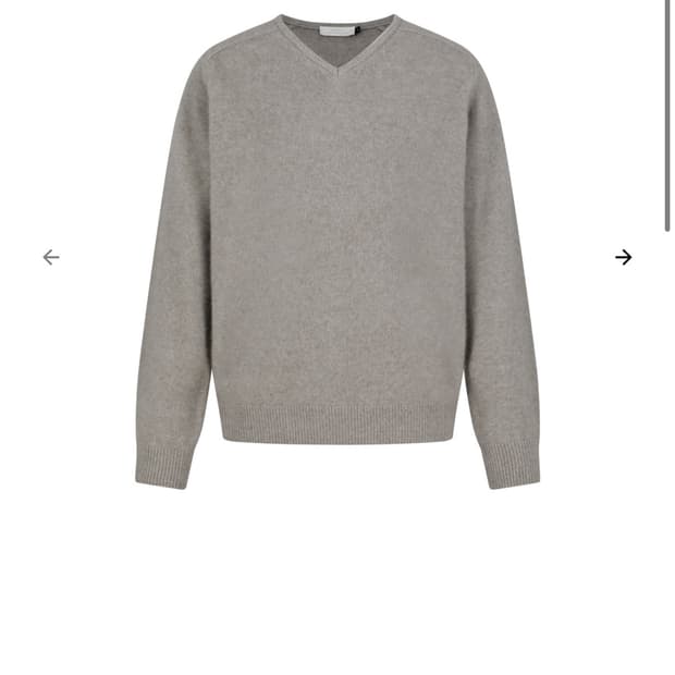 아모멘토 라쿤 브이넥 니트 (베이지s)