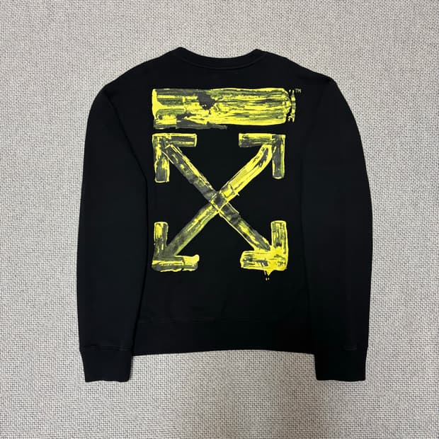 [2XL Size] 오프화이트 페인트 맨투맨