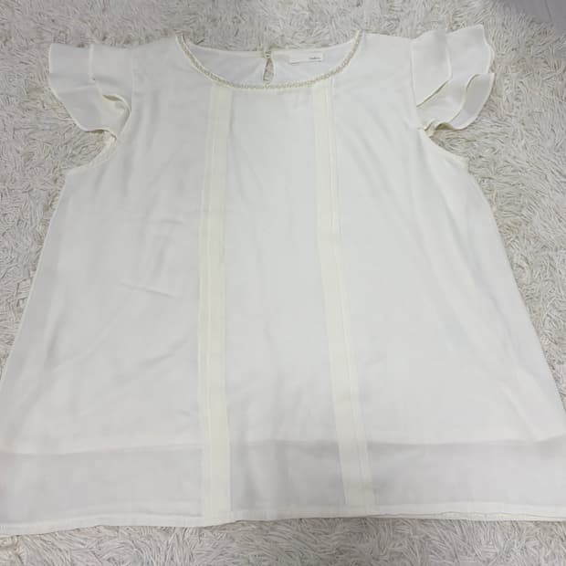 모리 날개블라우스