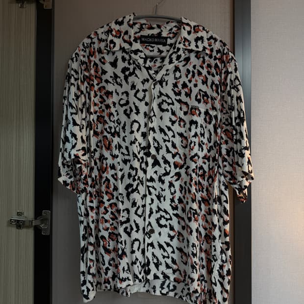 와코마리아 셔츠