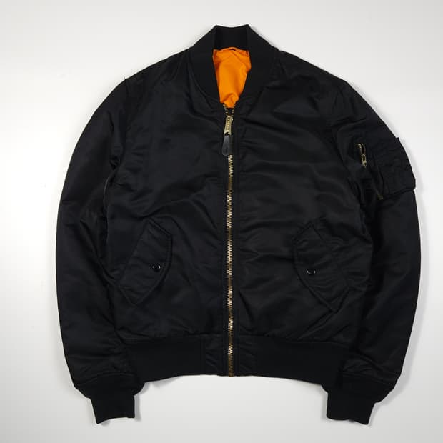 알파인더스트리 양면 항공 점퍼