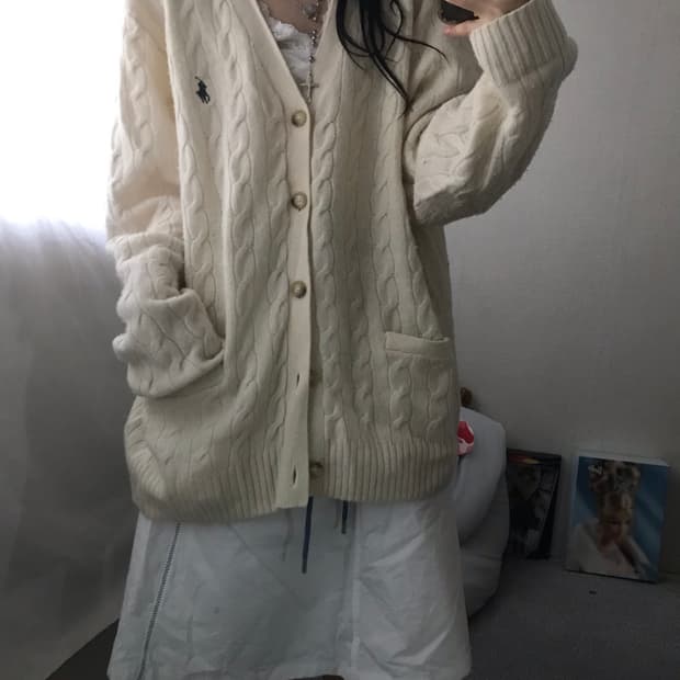 폴로 아이보리 케이블 가디건