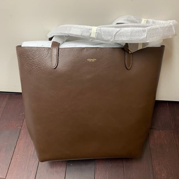 coach 코치 맨해튼 토트 새상품