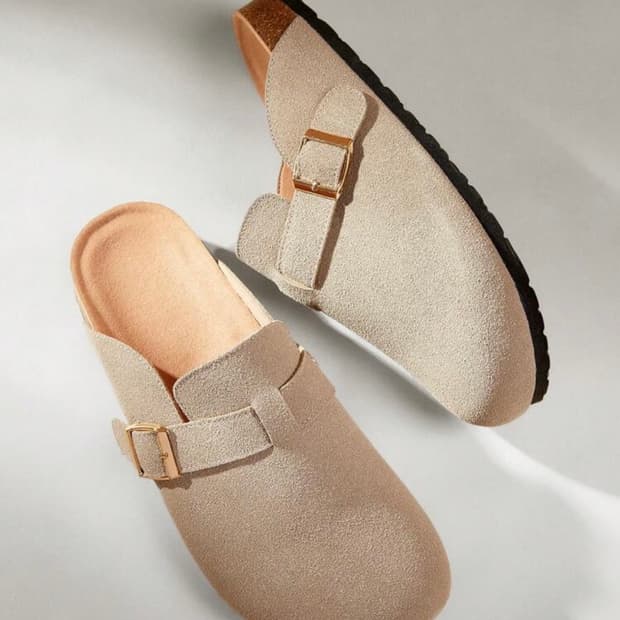 UGG 보스턴 스타일 슬리퍼 235