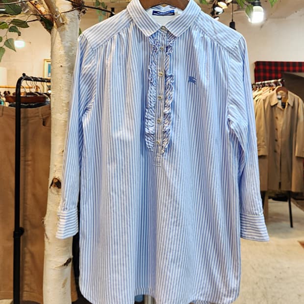 BURBERRY 버버리 런던 블루라벨 스트라이프 카라 셔츠