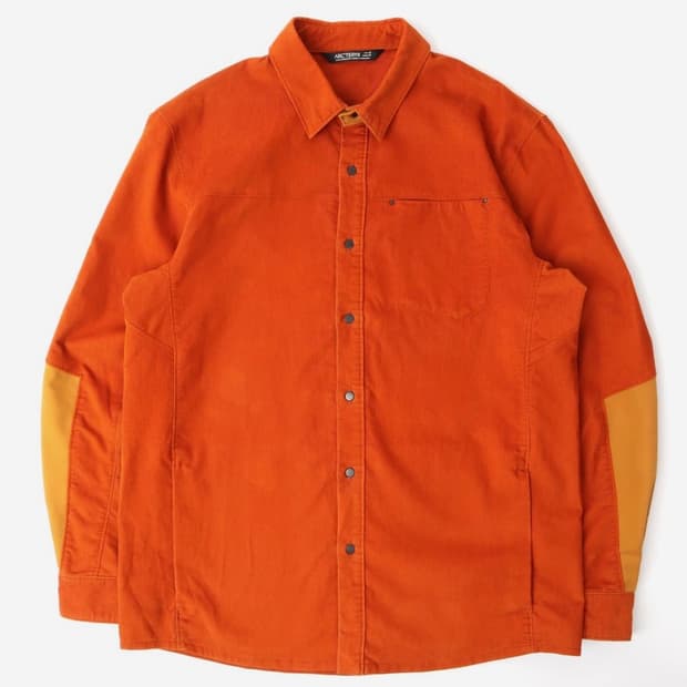 (새상품) 아크테릭스 멀론 코듀로이 백 로고 셔츠 판매