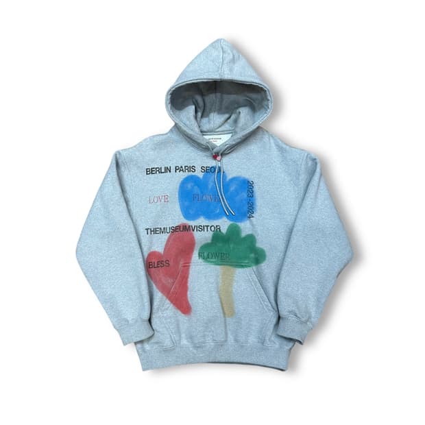 더뮤지엄비지터 후드티