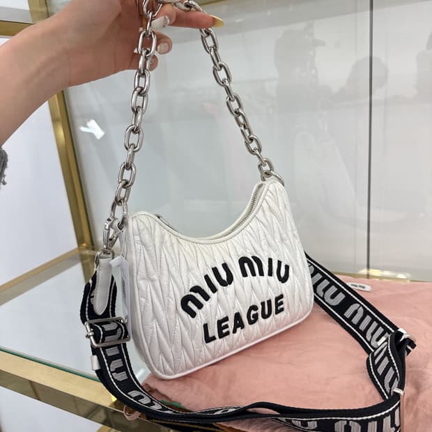 미우미우 마테라쎄 리그 투웨이백