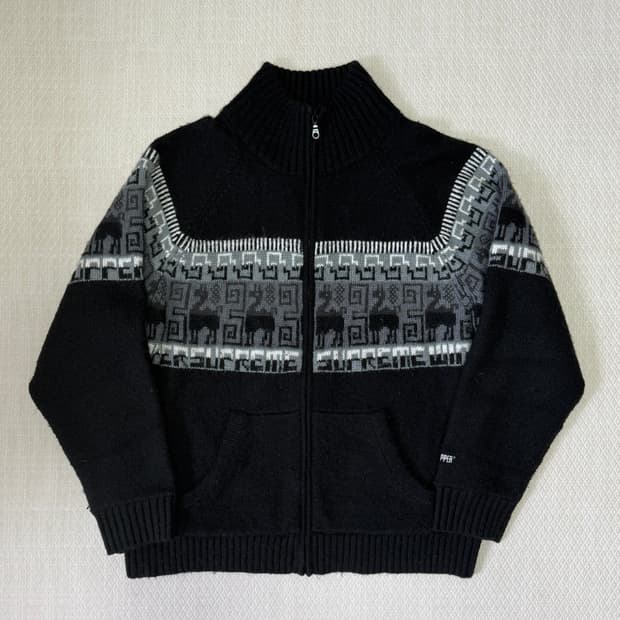 Supreme Gore-Tex WINDSTOPPER Cowichan
