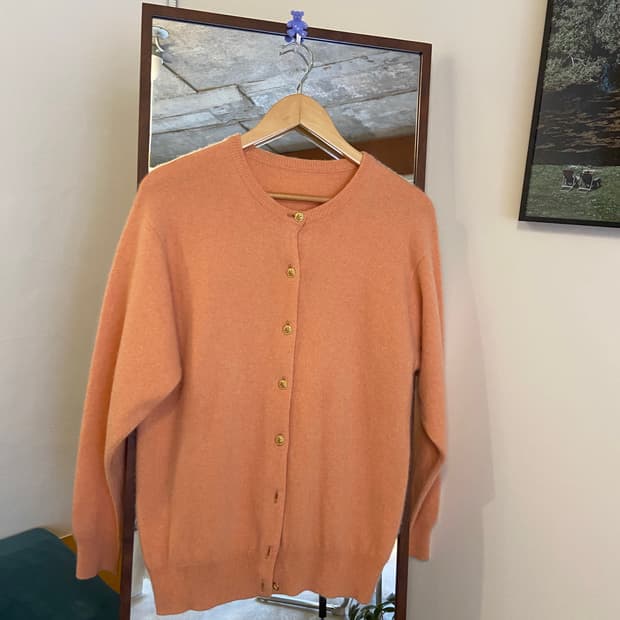 피치색 캐시미어 가디건