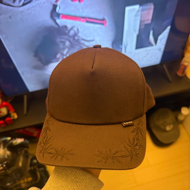 2000s Supreme Marijuana cap