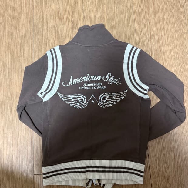 아메리칸스타일 집업