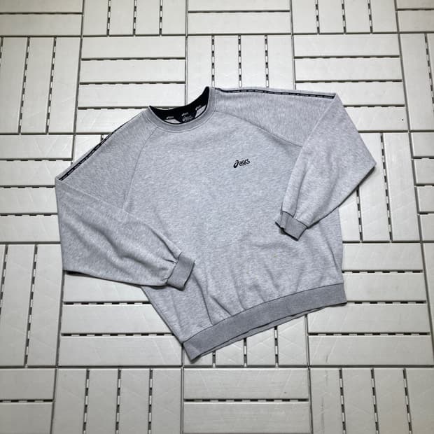 [100]아식스 루즈핏 자수 맨투맨 0285