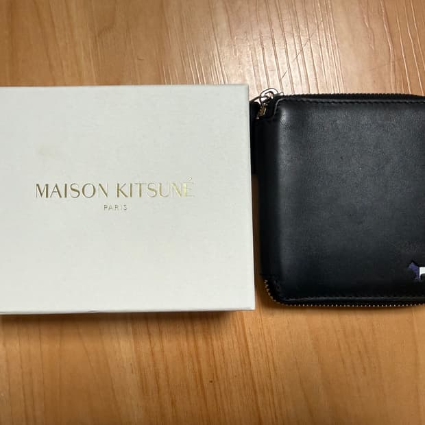 정품)메종키츠네 지갑