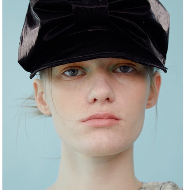 새상품) 어썸니즈 벨보이 캡 리본 블랙