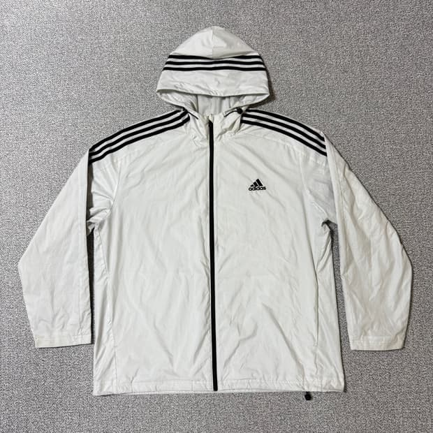 아디다스 바람막이 2XL