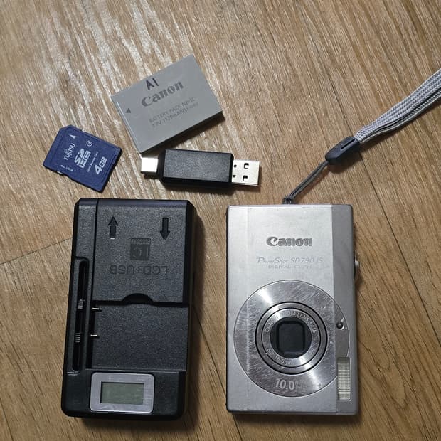 캐논 익서스 90 = 파워샷 SD790