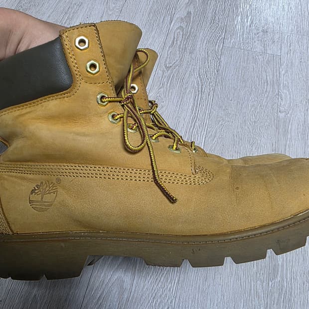 팀버랜드 6인치 베이직 부츠(18094 270사이즈)