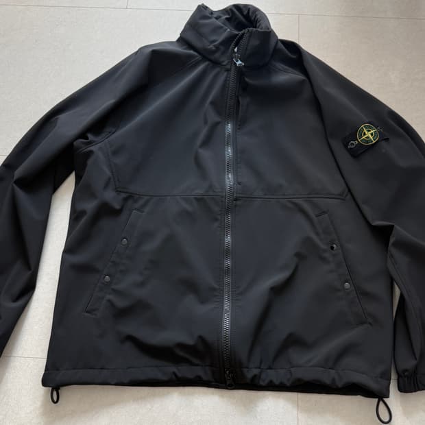 스톤아일랜드 소프트쉘 블랙 XXL