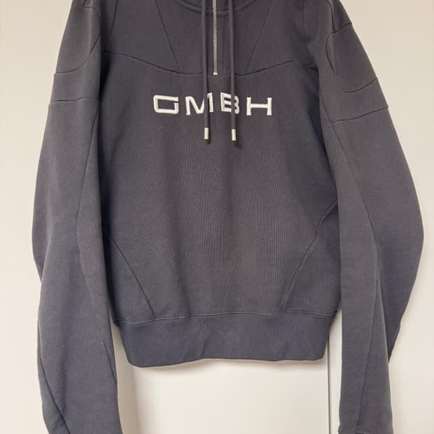 GMBH 하프집업 후디[M]