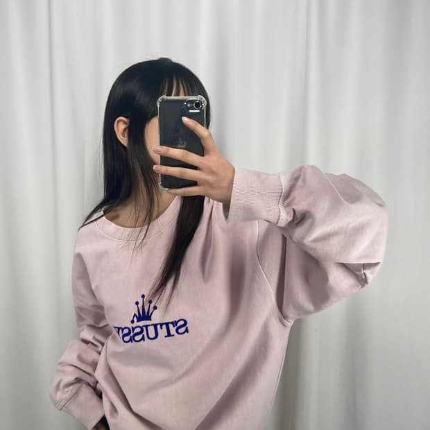 스투시 23FW 글래머 피그먼트 다이드 맨투맨