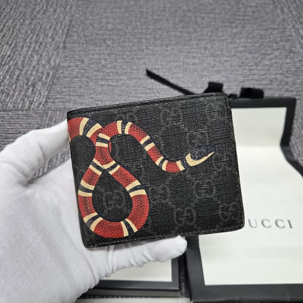 [특가][정품]구찌 킹스네이크 반지갑