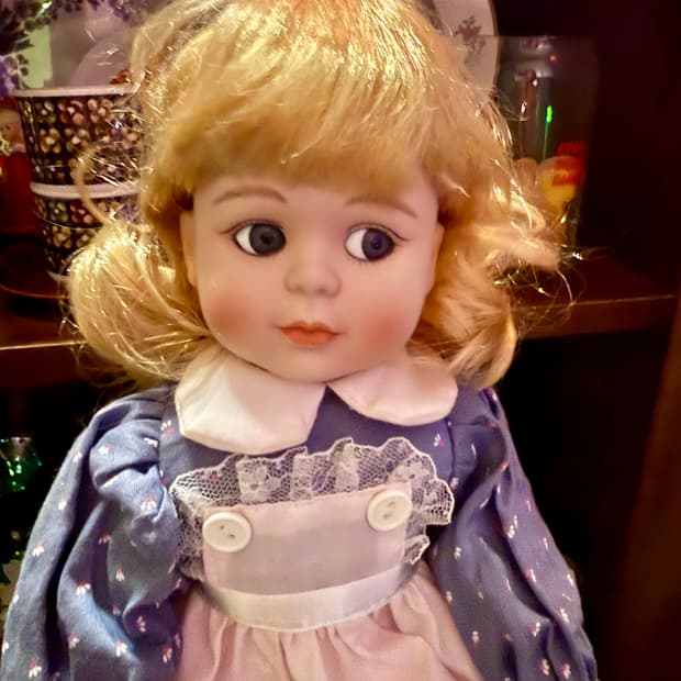 스윗하트 피겨린돌 빈티지 도자기 인형 금발 레이스