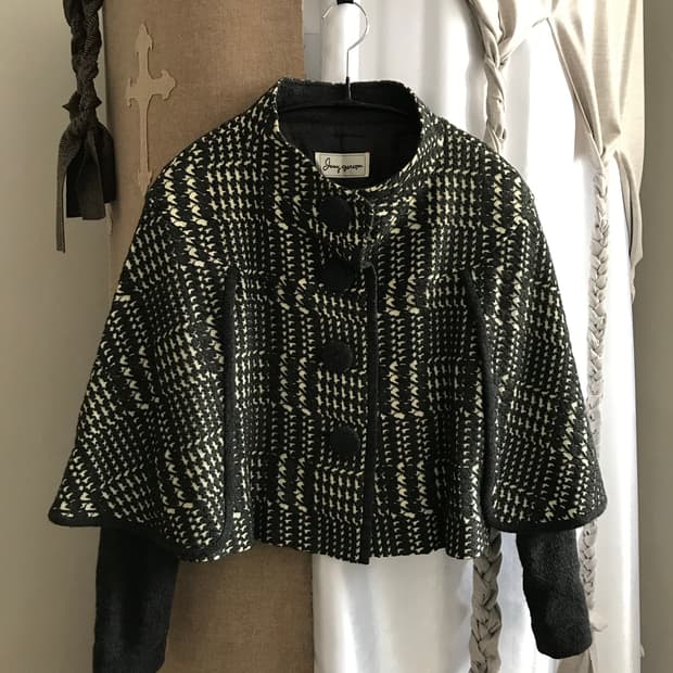 vintage pattern wool cape jacket