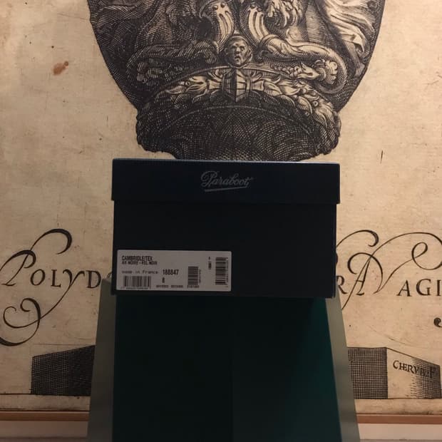 파라부트x아펜처 캄브리올레 블랙스웨이드