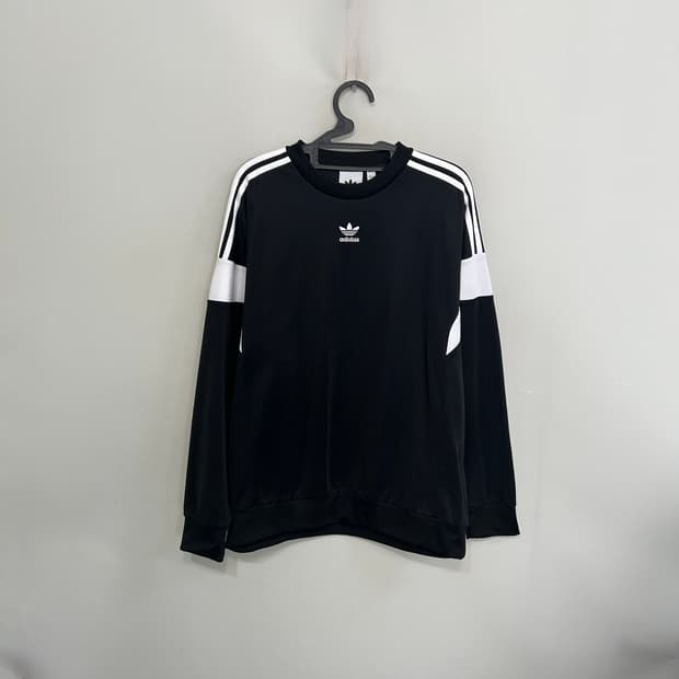 아디다스 남성 맨투맨 티셔츠 100
