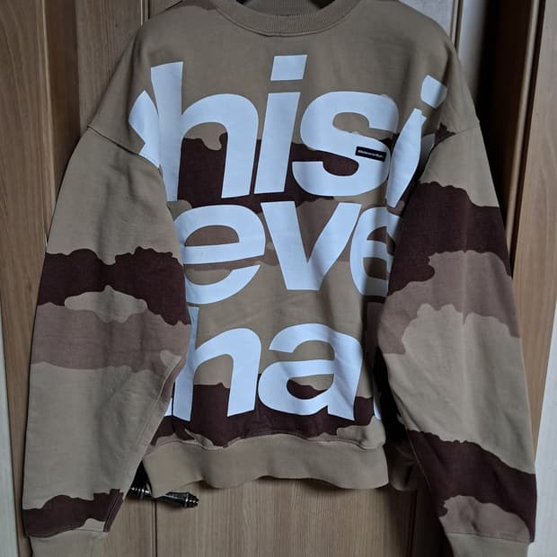 디스이즈네버댓 맨투맨 L