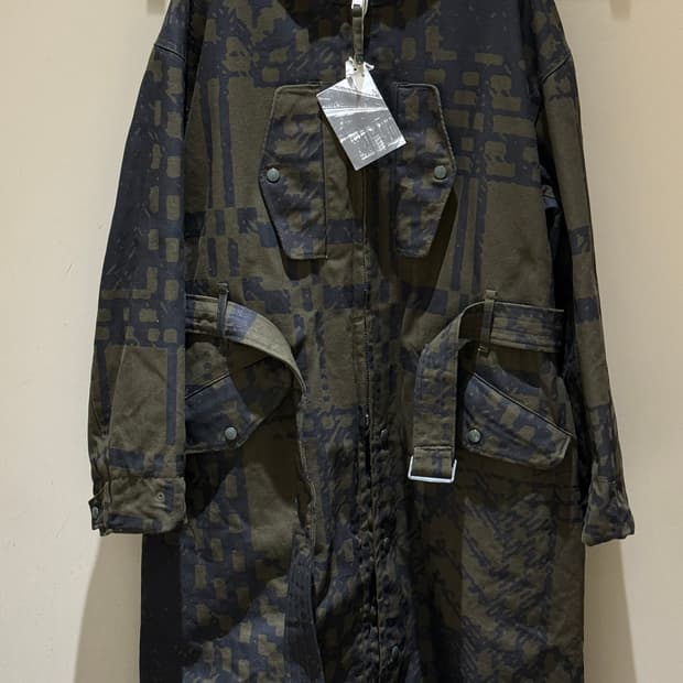 엔지니어드 가먼츠 스톰코트