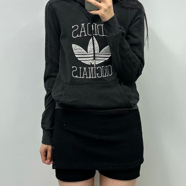 아디다스 트레포일 블랙 후드티