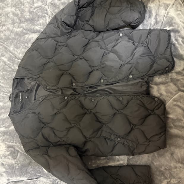 지오다노 누빔자켓 팝니다