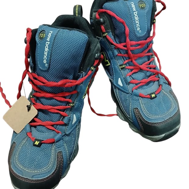 New Balance 트레킹화 미드컷 블루  등산화270