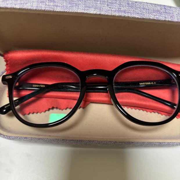 블루라이트 적용된 일반안경