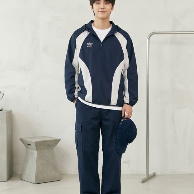 엄브로(UMBRO) 하프집업 배색 바람막이 아노락