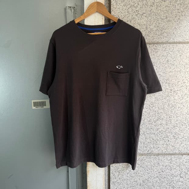 네이더스 로고 포켓 반팔티