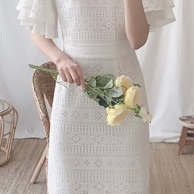 레이스 러플 반팔 시스루 슬림 화이트 롱원피스 브라이덜샤워 웨딩드레스